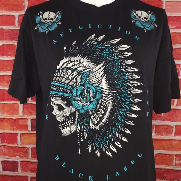 Affliction Men's Black Label Skull Rhinestone T-shirt -Size: Large - NWT - Picture 10 of 13